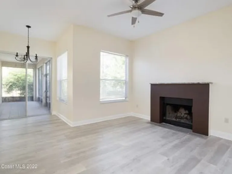 1873 Heartwellville St NW — Photo 7