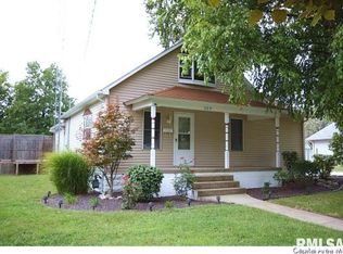 527 S Church St, Virden, IL 62690