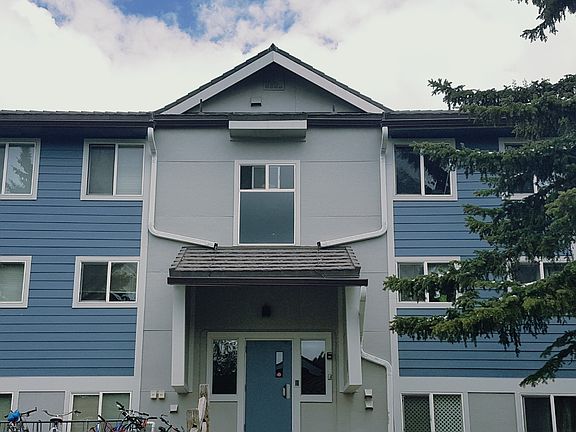 4th image of 811 W Beaver Creek Blvd APT 5