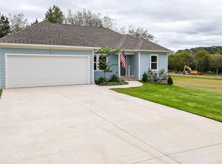 100 County Road 155, Riceville, TN 37370