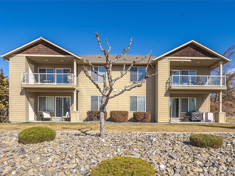 1st image of 70 Beacon Drive