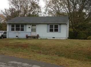 204 Bunker Ln, Oak Ridge, TN 37830