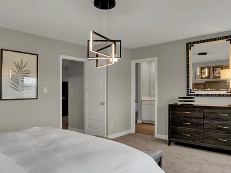 7190 Governors Row — Photo 5