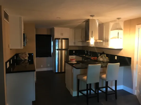 900 NE 26th St APT 1, Fort Lauderdale, FL 33305