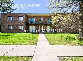 842 S Green Rd APT 5, Cleveland, OH 44121
