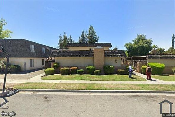 1st image of 6075 N Poplar Ave #D