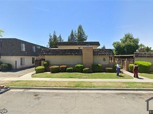 6075 N Poplar Ave #D, Fresno, CA 93704