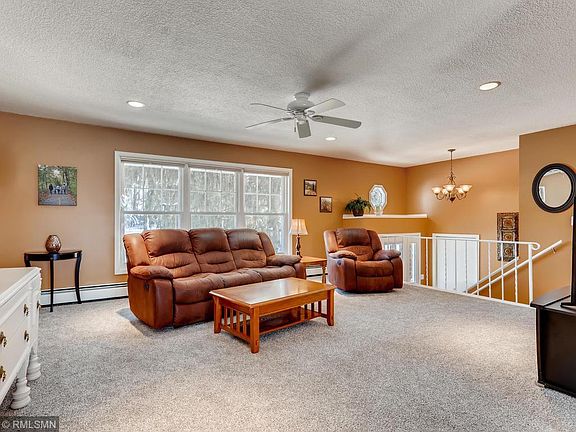 2nd image of 17122 Xylite St NE