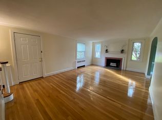 153 Lexington Rd #153, Lincoln, MA 01773