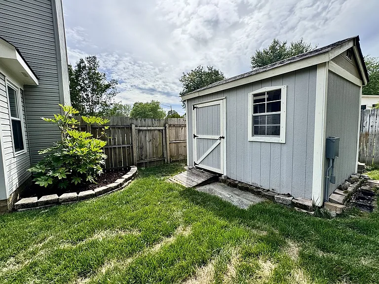 2337 Esplanade Dr — Photo 20