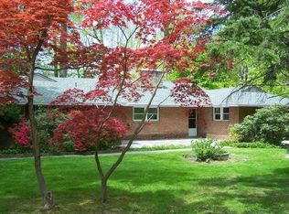 56 Overlook Rd, Ossining, NY 10562