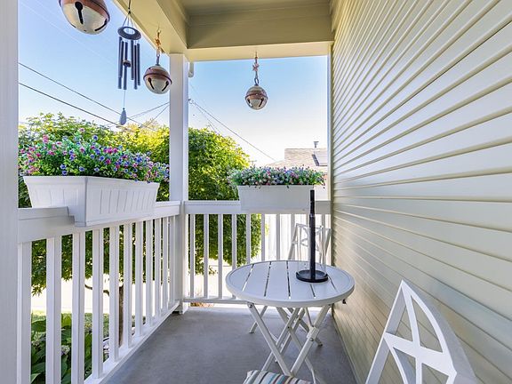 4th image of 2295 Adrian Street