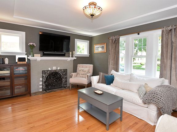 4th image of 2662 Lefeber Ave