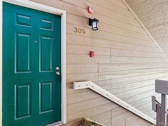 3rd image of 7388 S Alkire Street #305