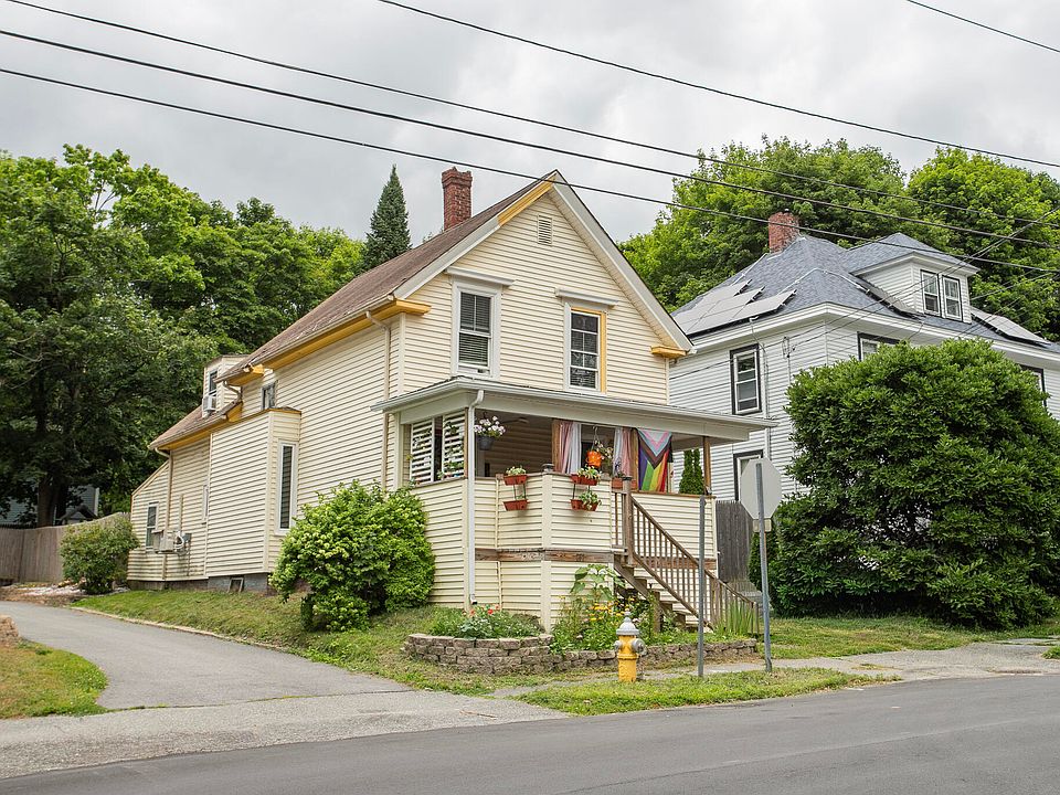 1st image of 267 Pine Street