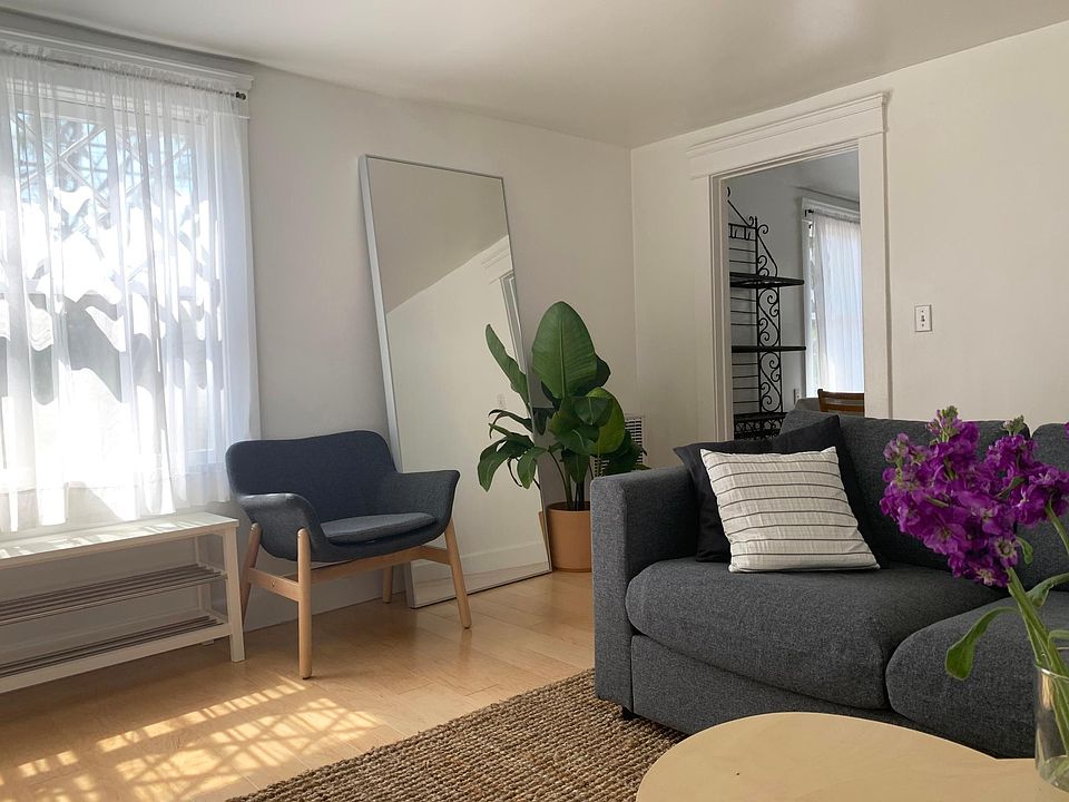 Furnished as in photo