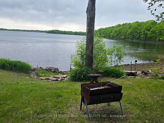5th image of 214 Lakeview Ln