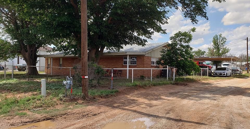 1st image of 1308 W County Road 140
