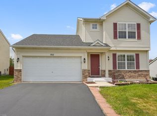 502 N Anna Ln, Romeoville, IL 60446