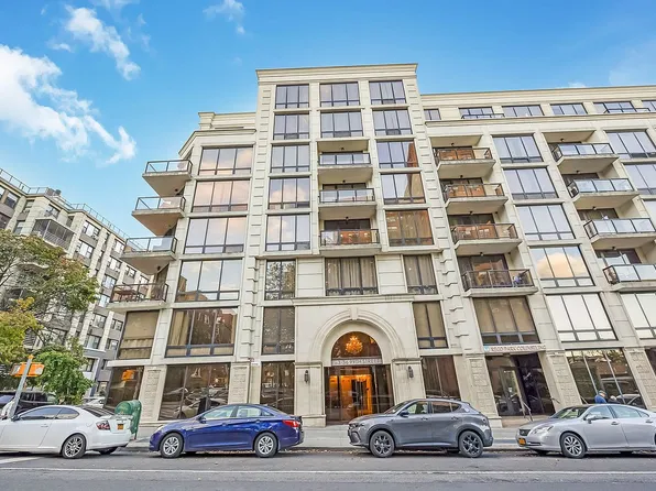 6336 99th St APT 4F, Rego Park, NY 11374