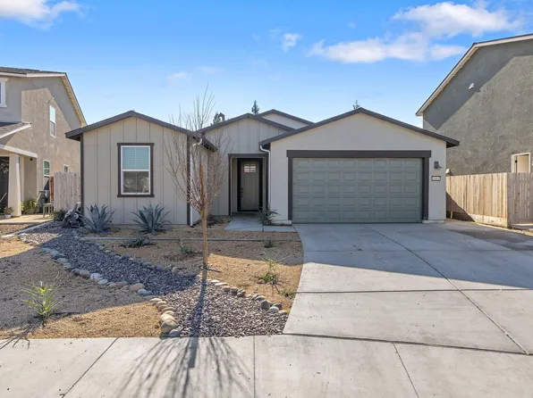 1611 E Copper Court, Visalia, CA 93292