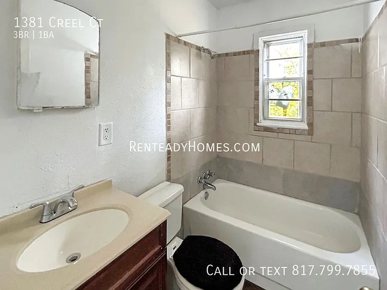 1381 Creel Ct — Photo 10