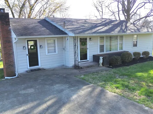 212 E Depot St, Greenville, KY 42345