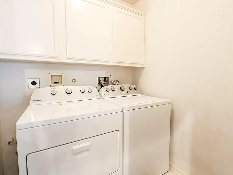 1723 Teal Brook Ln — Photo 20
