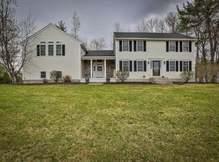 6 Noyes Ln, Merrimac, MA 01860