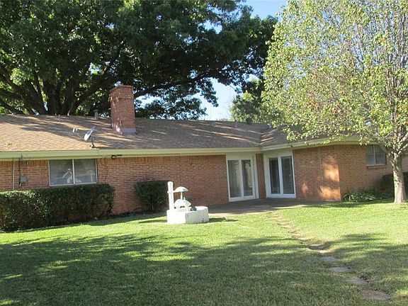 2nd image of 2010 Bowling Green St
