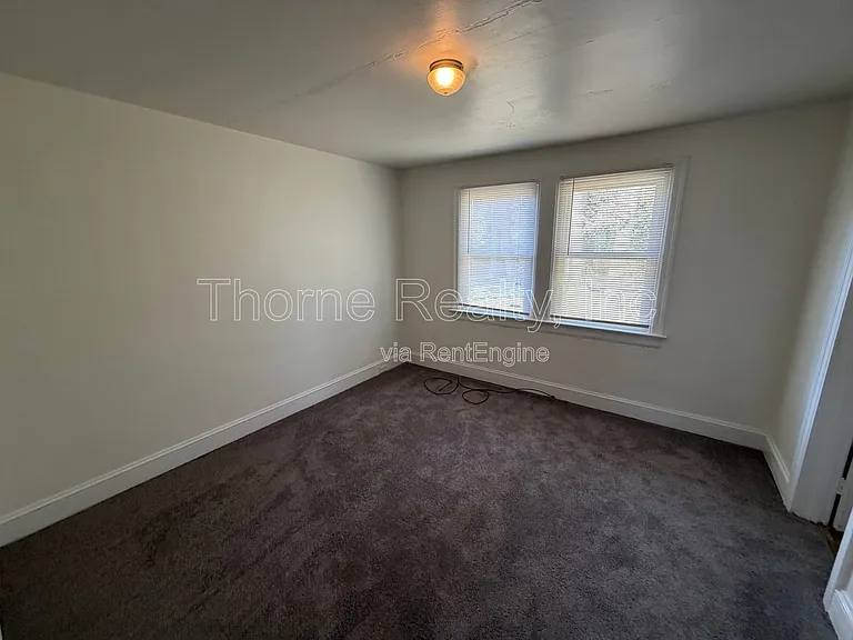 216 S Vyne St — Photo 7