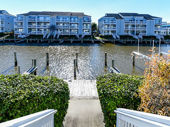 Private Boat Slip