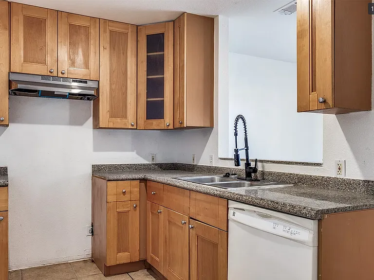 7630 Anson Cir — Photo 4