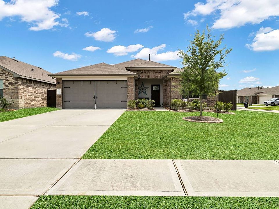 1st image of 21023 Creighton Wood Dr