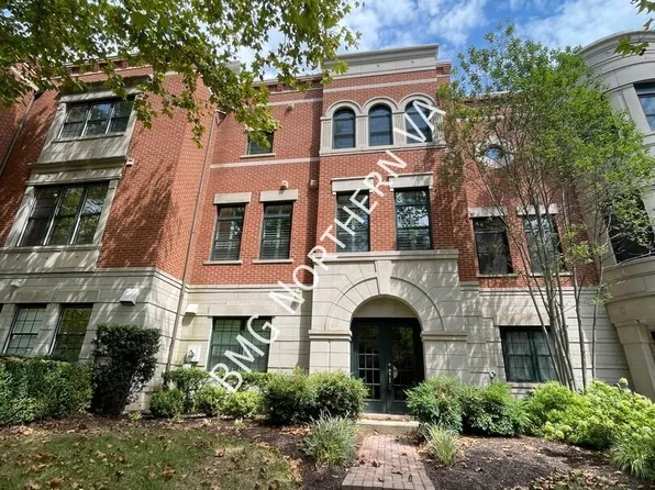 12198 Chancery Station Cir, Reston, VA 20190