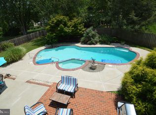 627 Woodcrest Ave, Lititz, PA 17543