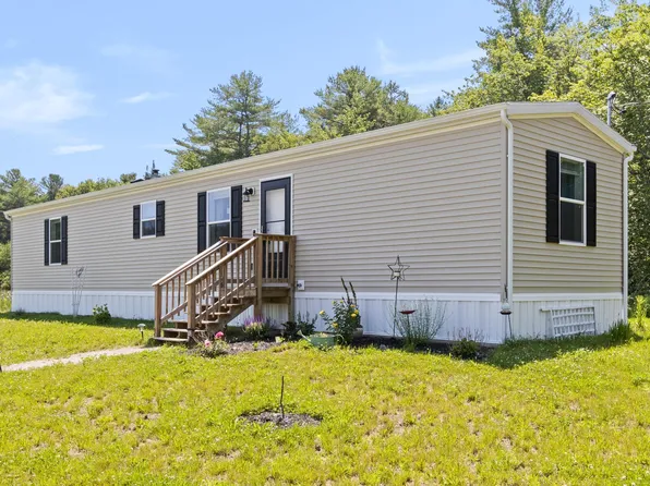 28 Wardtown Road, Freeport, ME 04032