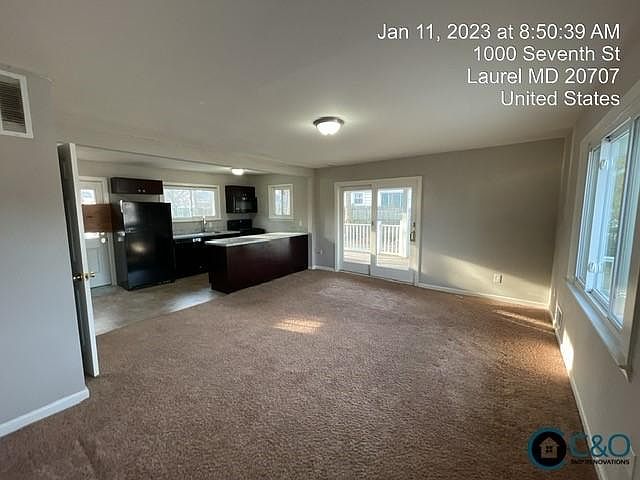 2nd image of 1000 7th St