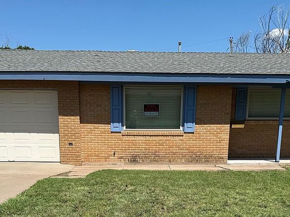 2805 Royal Rd