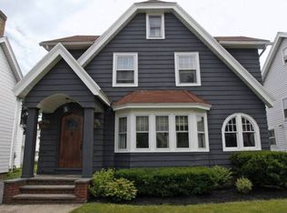 44 Netherton Rd, Rochester, NY 14609