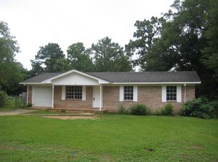 215 Forrest Pkwy, Crestview, FL 32539