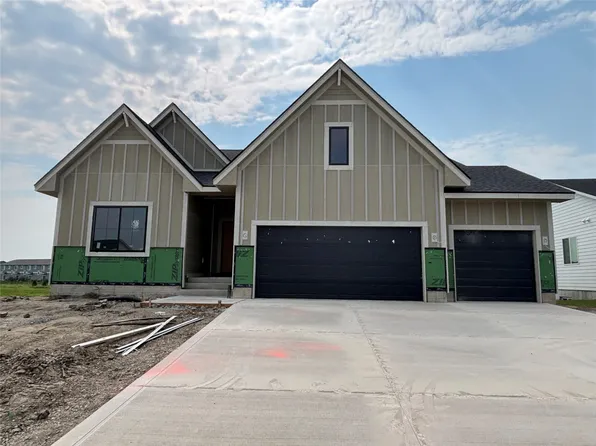 420 NW Ryder Dr, Waukee, IA 50263