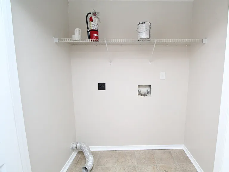 3740 Frontera Cir — Photo 16