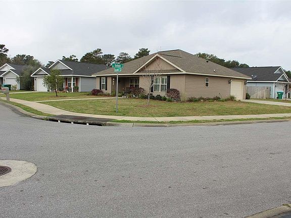 2nd image of 1993 Crosscreek Cir