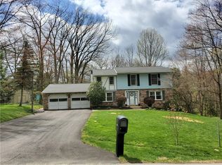 676 Susquehanna Rd, Meadville, PA 16335