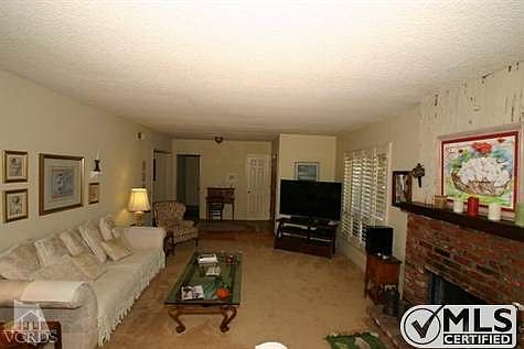 3rd image of 48 Dombey Cir