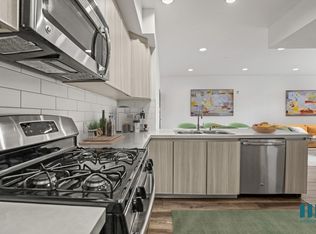 7260 Hawthorn Ave #PENTHOUSE 6, Los Angeles, CA 90046