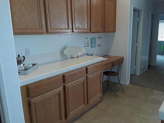 5th image of 9086 Ukiah Ave