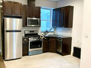 31-43 41st St #L3, Astoria, NY 11103