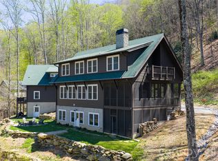51 Summit Rd, Swannanoa, NC 28778